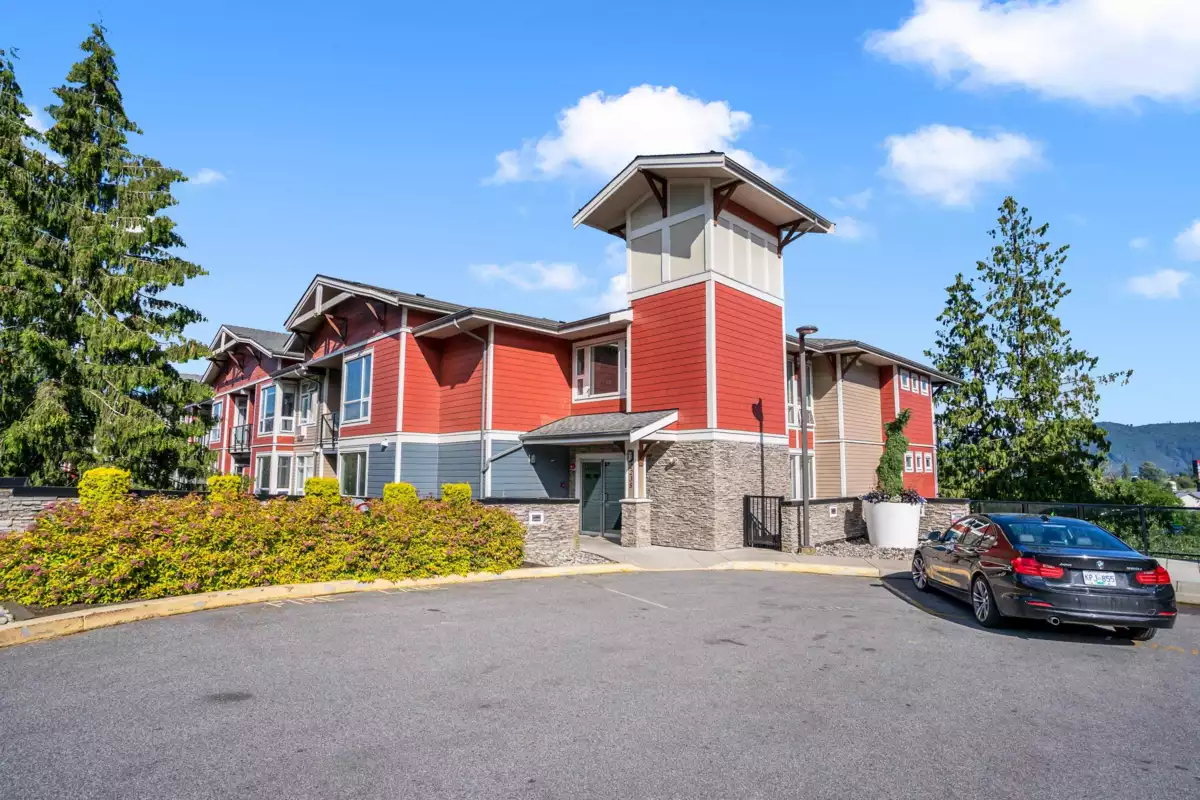 Bedroom 2 Photo of 404 2238 Whatcom Road, Abbotsford, BC