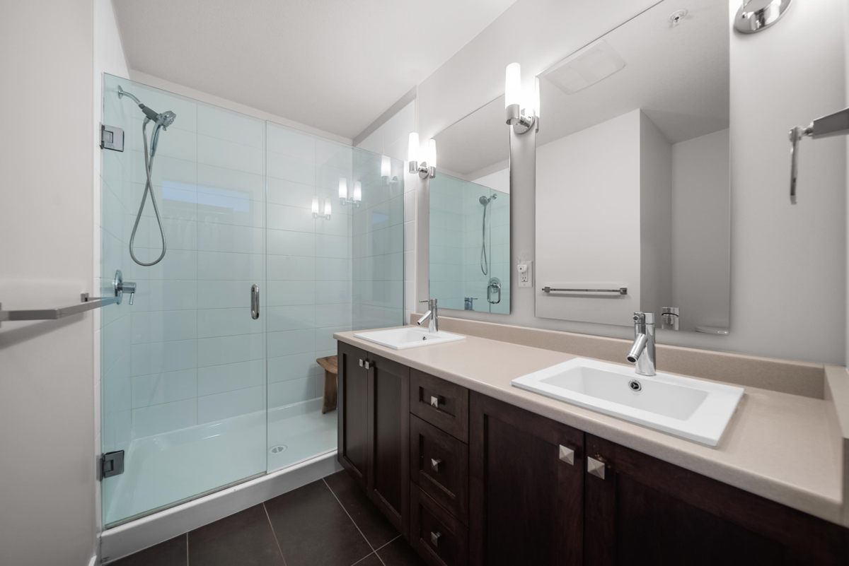 Outdoor Deck Photo of 404 2238 Whatcom Road, Abbotsford, BC