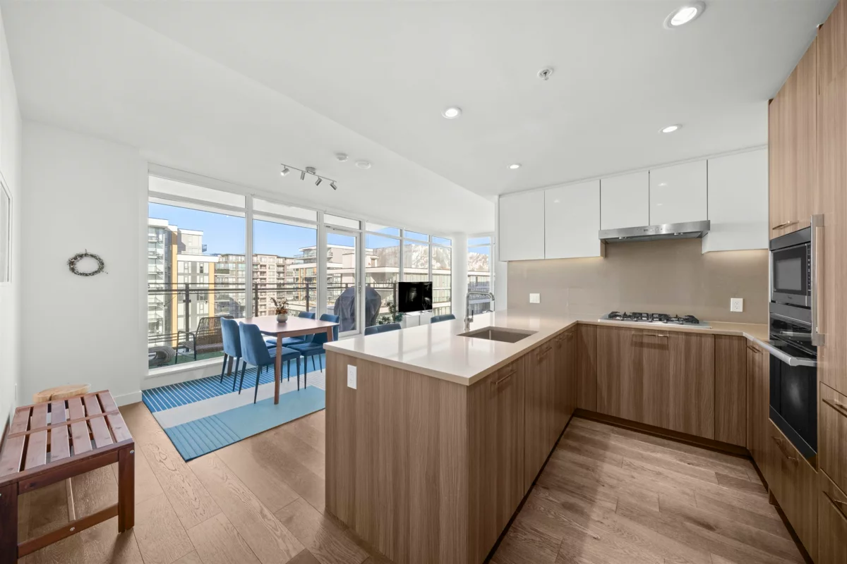 Breakfast Nook Photo of 1307 8199 Capstan Way, Richmond, BC