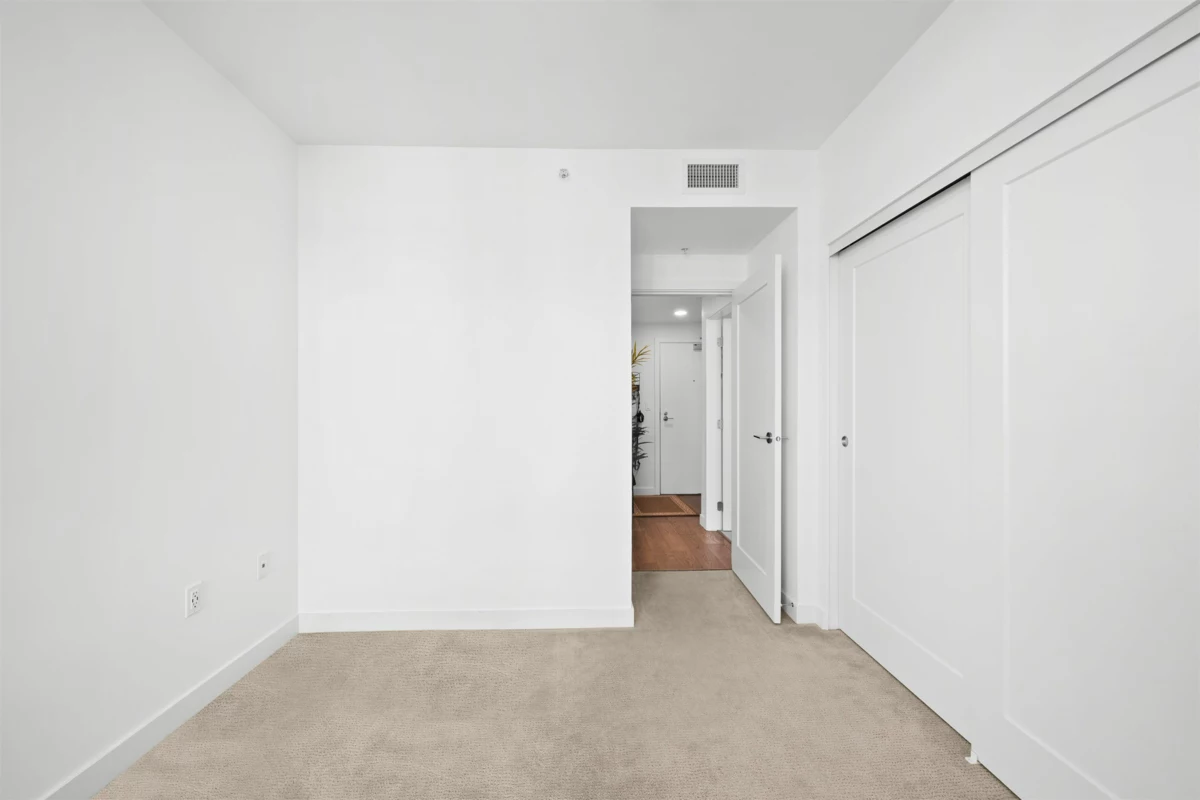 Powder Room Photo of 1307 8199 Capstan Way, Richmond, BC