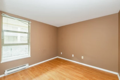 Bedroom 4 Photo of 206 22277 122 Avenue, Maple Ridge, BC