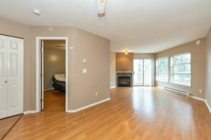Kitchen Island Photo of 206 22277 122 Avenue, Maple Ridge, BC