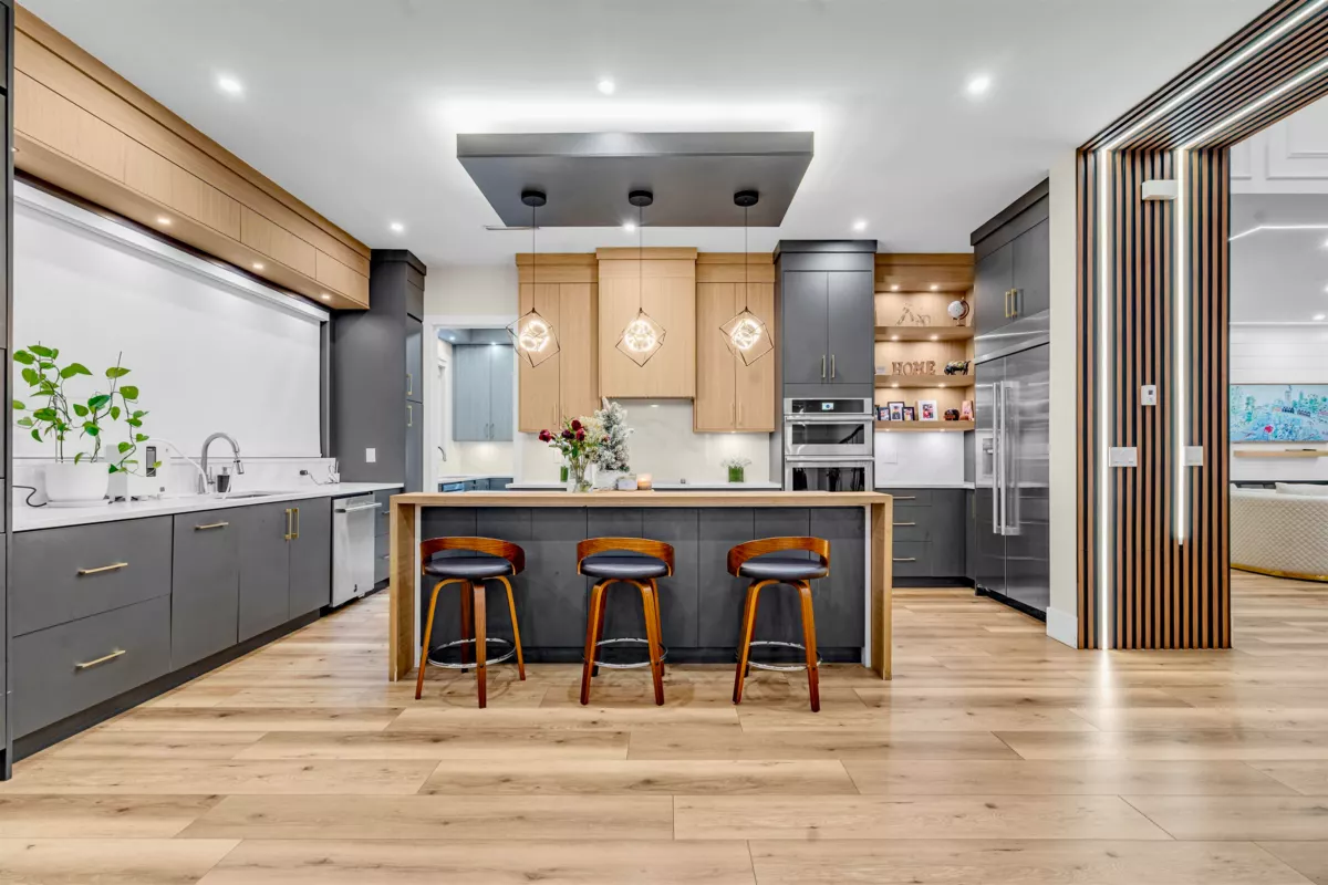 Breakfast Nook Photo of 17223 60 Avenue, Surrey, BC