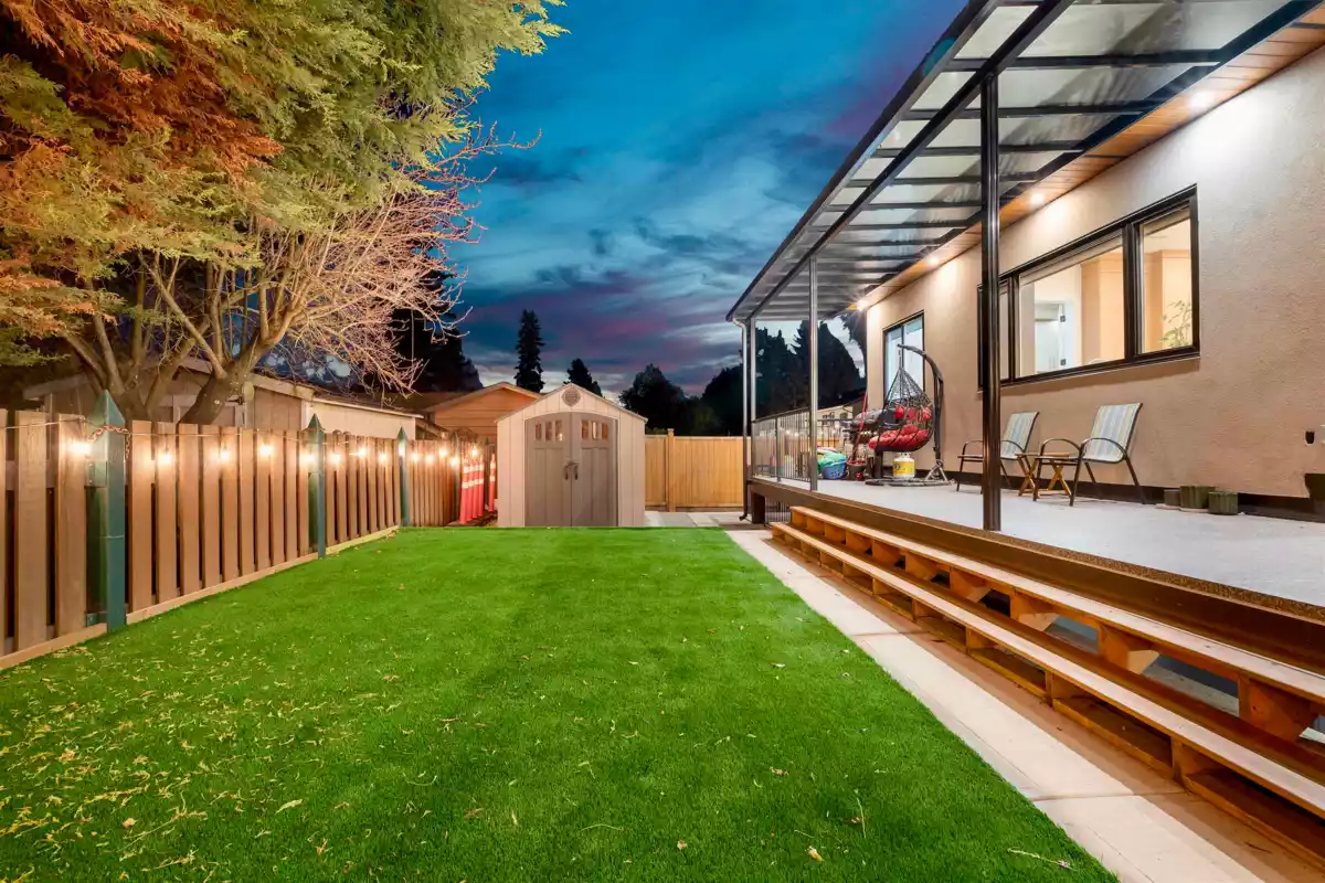 Community Amenities Photo (Clubhouse) of 17223 60 Avenue, Surrey, BC