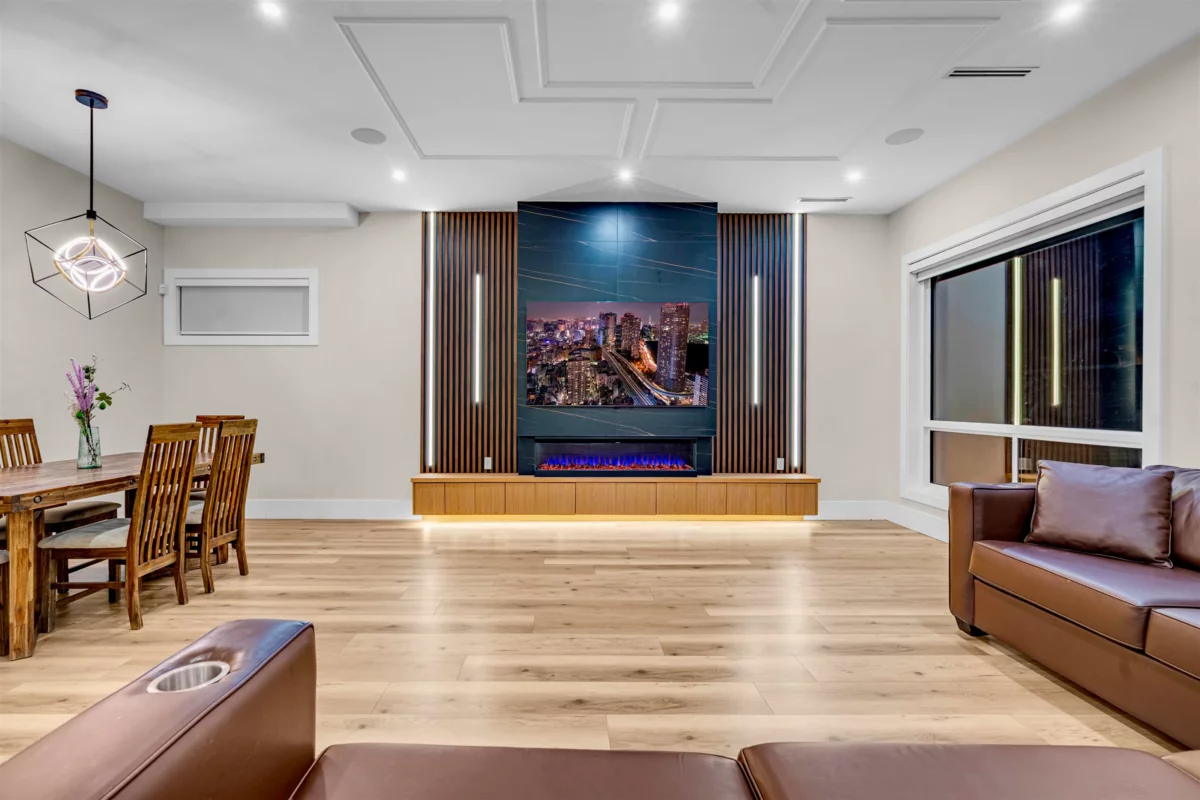 Guest Bathroom Photo of 17223 60 Avenue, Surrey, BC