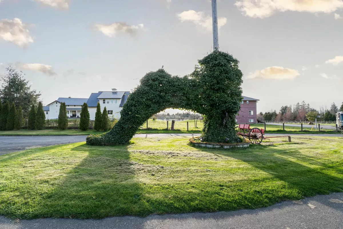 Family Room Photo of 24920 30 Avenue, Langley, BC