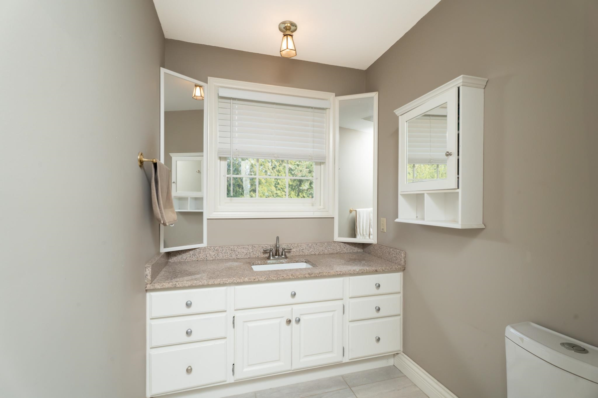 Garage Interior Photo of 24920 30 Avenue, Langley, BC