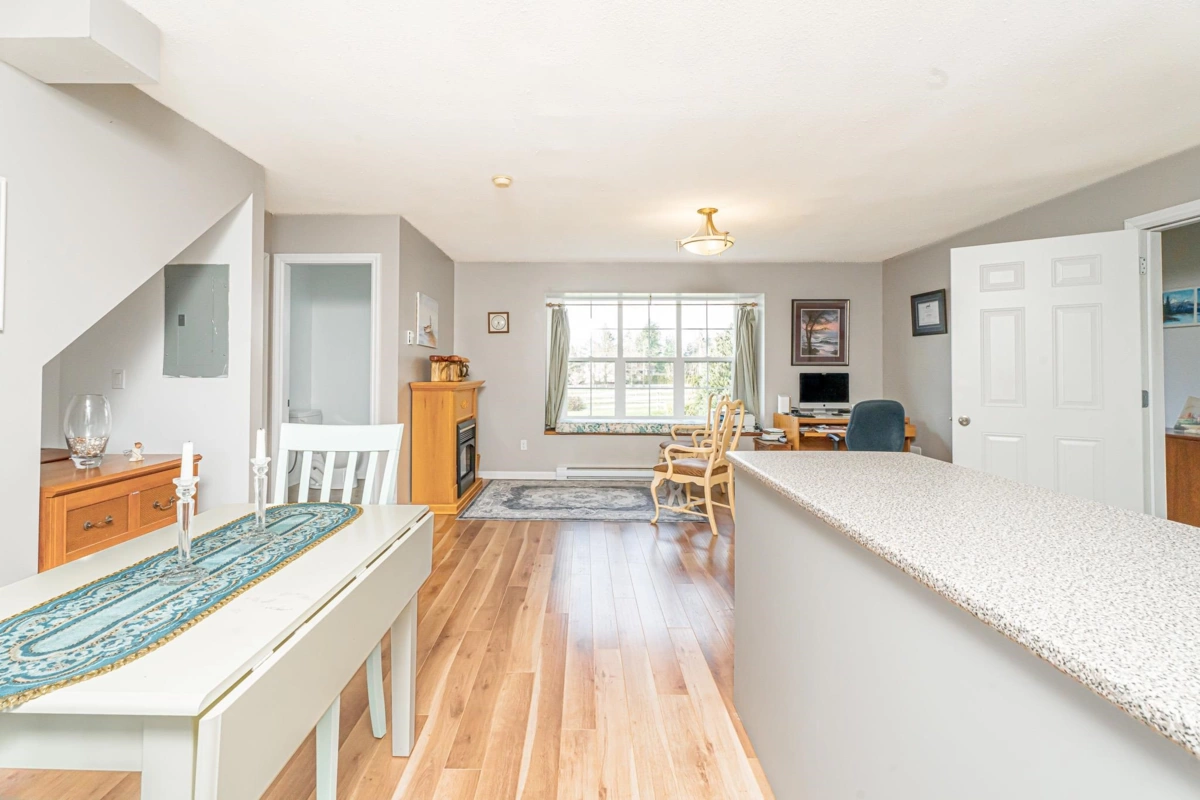 Garden / Landscaping Photo of 24920 30 Avenue, Langley, BC