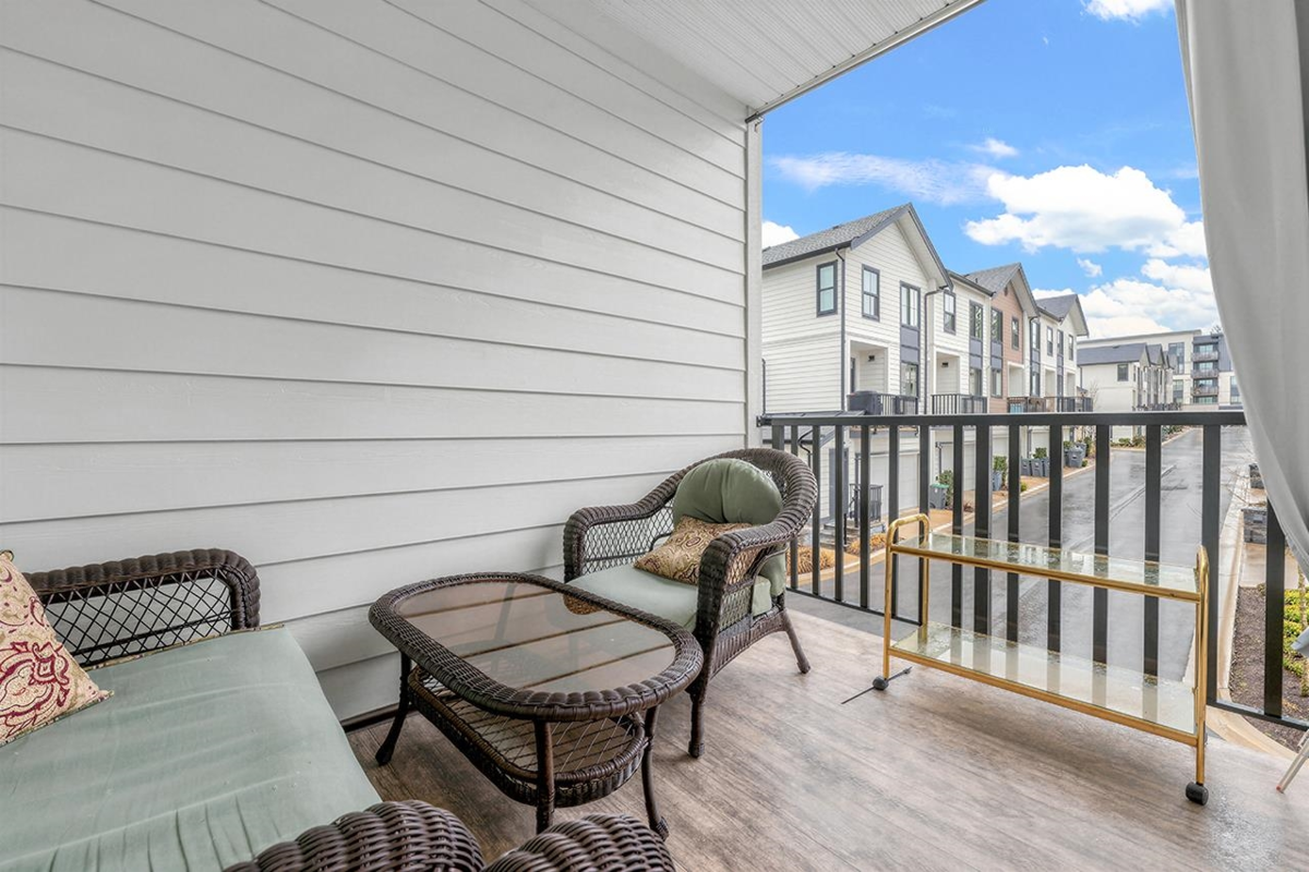 Powder Room Photo of 30 16565 24a Avenue, Surrey, BC