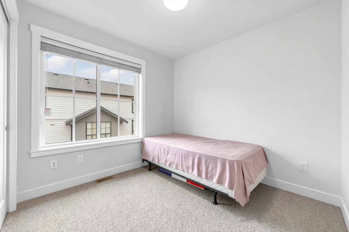 Walk-In Closet Photo of 30 16565 24a Avenue, Surrey, BC