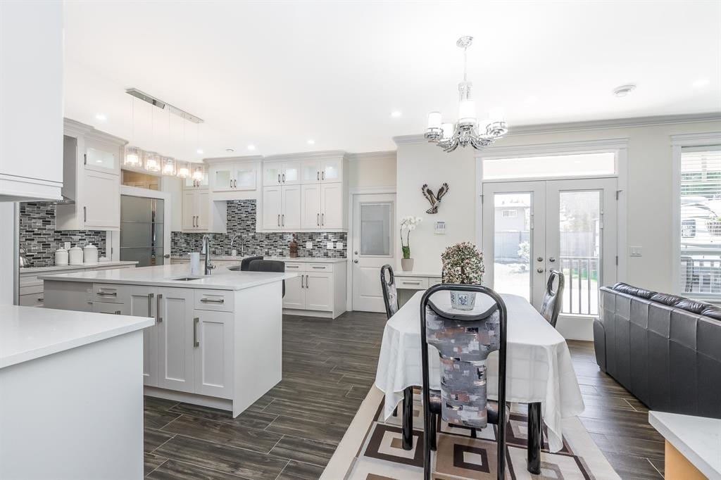 Basement Recreation Room Photo of 7816 116 Street, Delta, BC