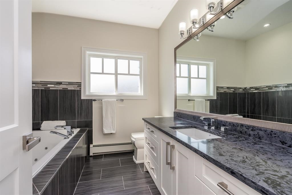 Outdoor Deck Photo of 7816 116 Street, Delta, BC