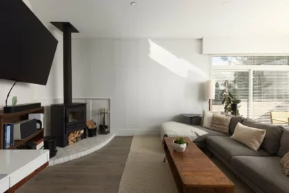 306 341 Mahon Avenue, North Vancouver, BC
