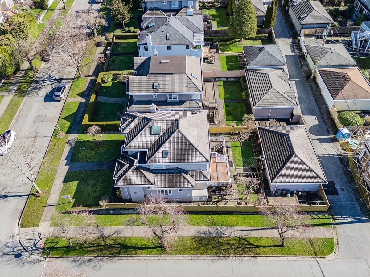 Community Amenities Photo (Clubhouse) of 2288 W 20th Avenue, Vancouver, BC