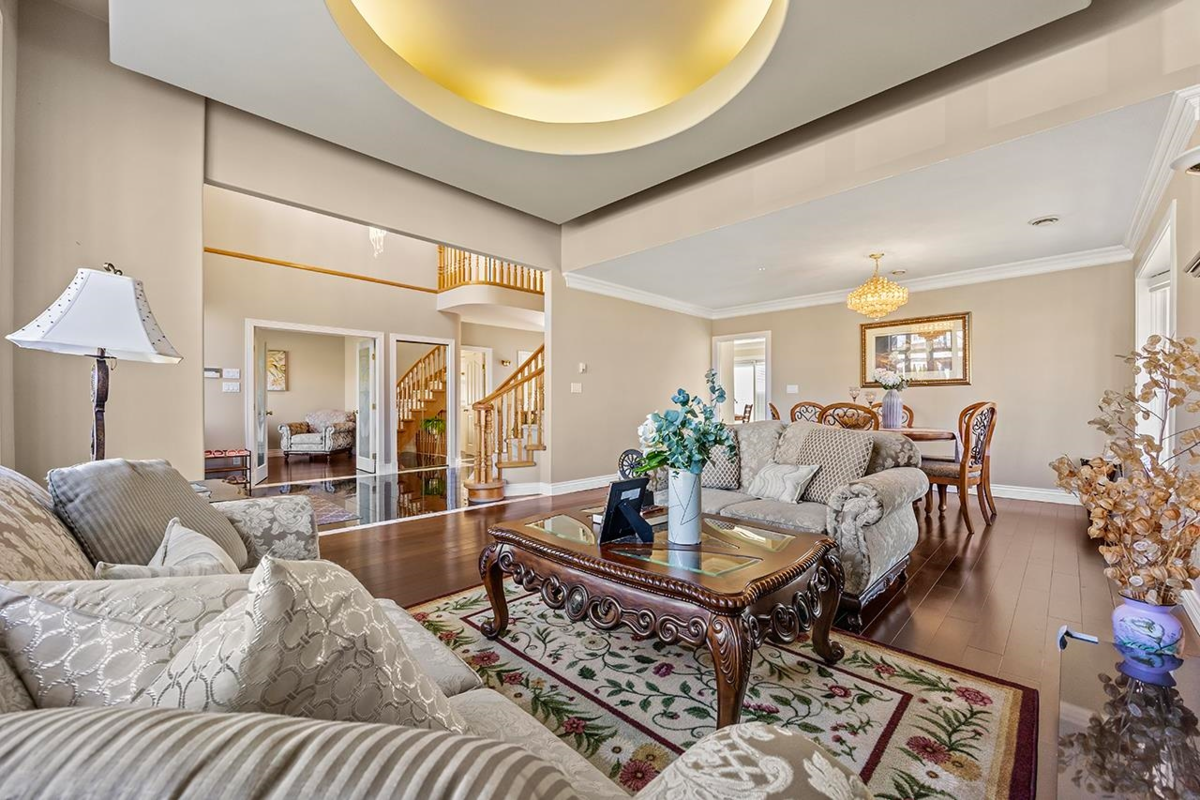 Dining Area Photo of 2288 W 20th Avenue, Vancouver, BC