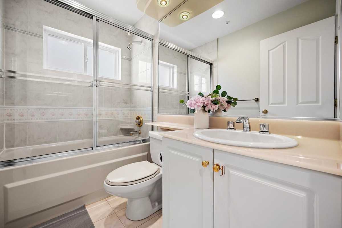 Garage Interior Photo of 2288 W 20th Avenue, Vancouver, BC