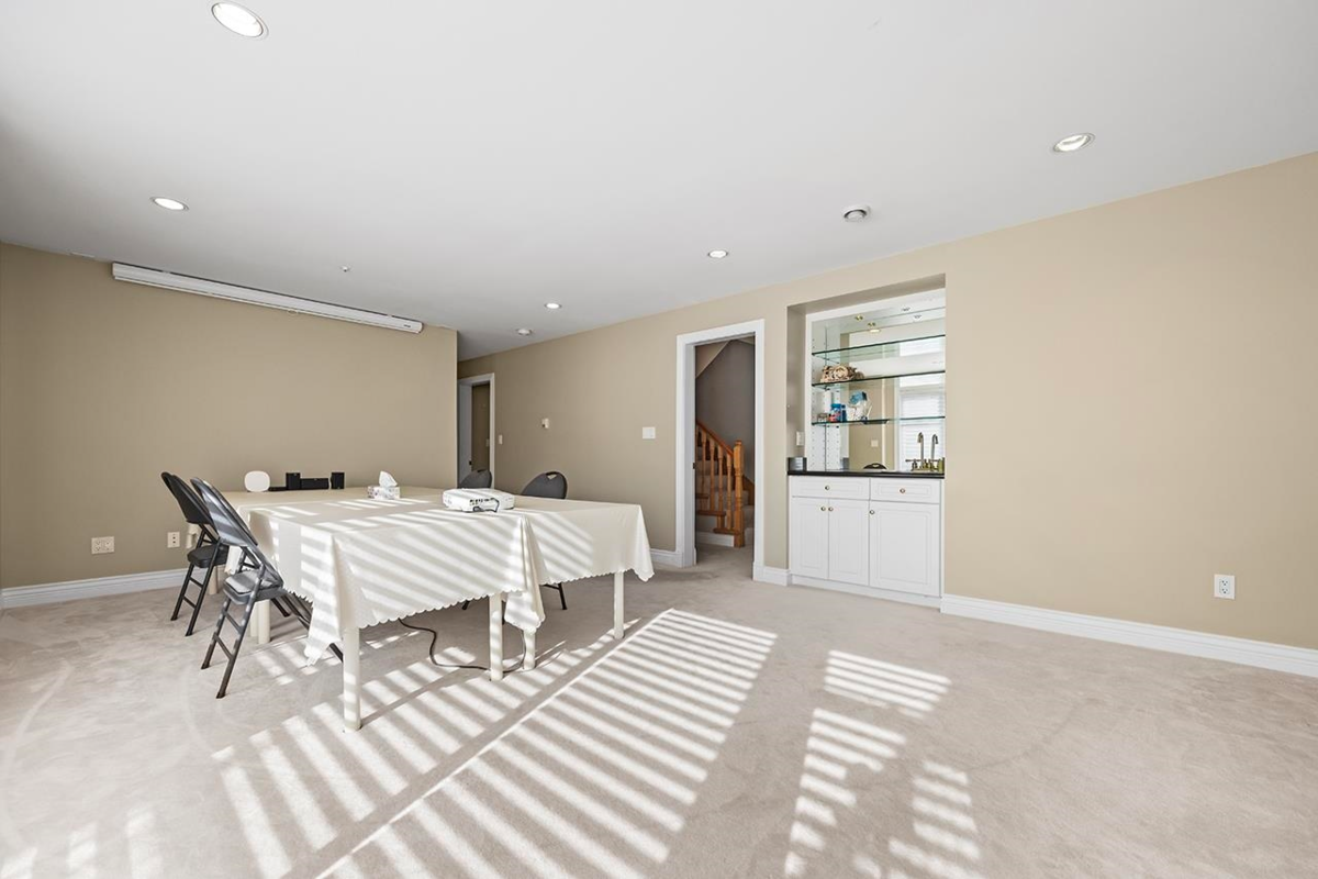 Garden / Landscaping Photo of 2288 W 20th Avenue, Vancouver, BC