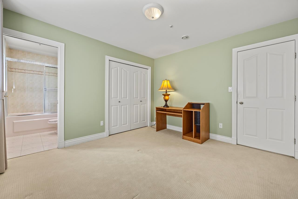 Outdoor Patio Photo of 2288 W 20th Avenue, Vancouver, BC