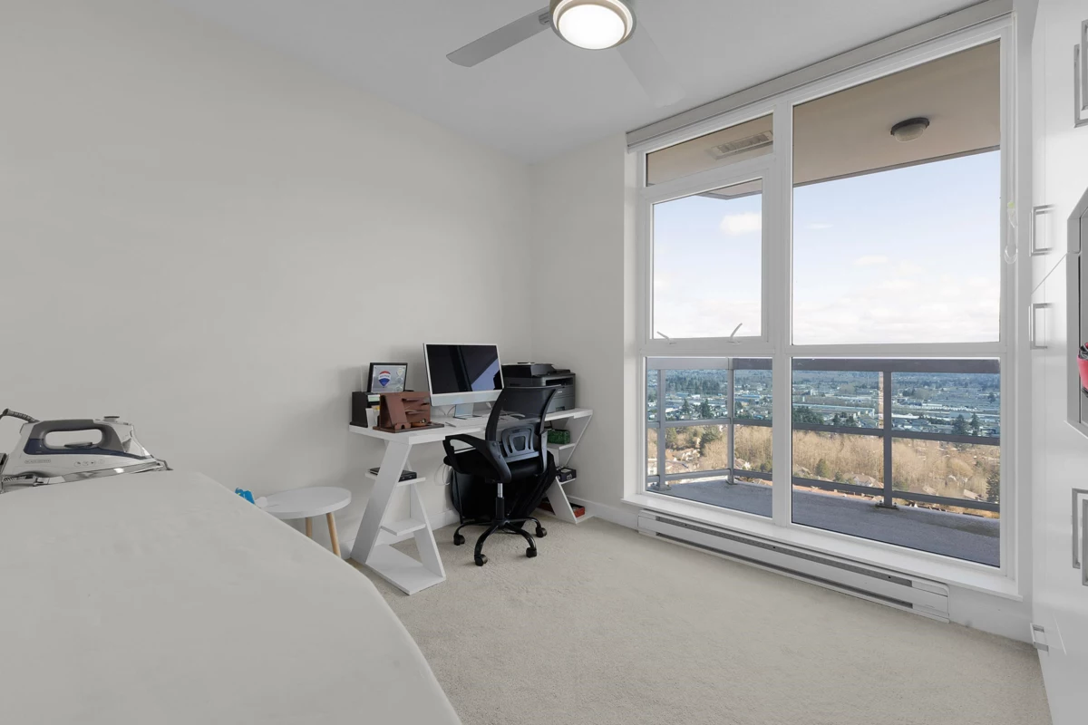 Kitchen Photo of 3207 11967 80 Avenue, Delta, BC
