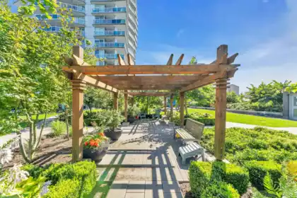 Front Yard Photo of 3207 11967 80 Avenue, Delta, BC