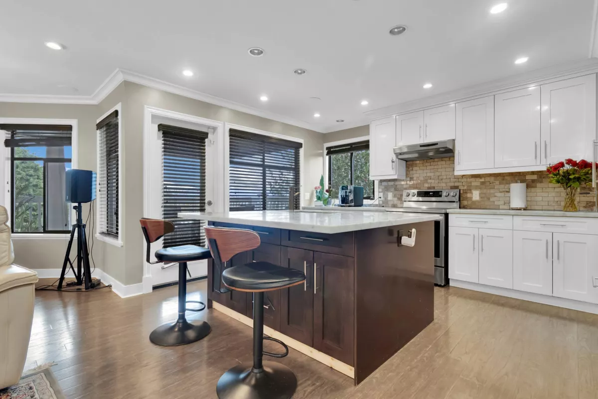 Family Room Photo of 3054 Daybreak Avenue, Coquitlam, BC