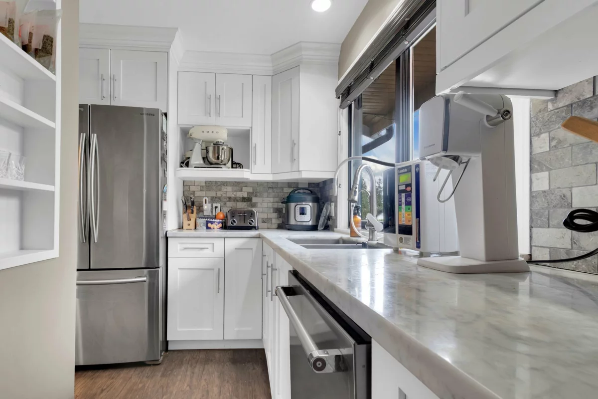 Kitchen Photo of 3054 Daybreak Avenue, Coquitlam, BC