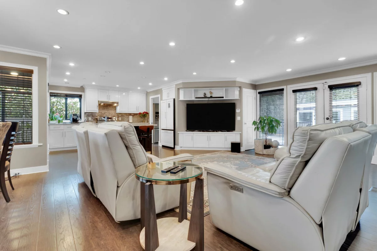 Living Room Photo of 3054 Daybreak Avenue, Coquitlam, BC