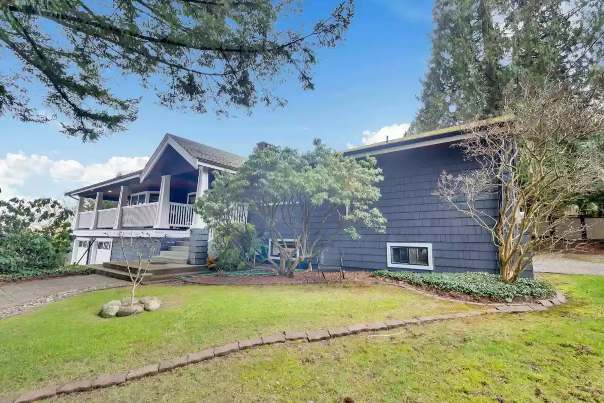 Playground / Recreational Area Near 3054 Daybreak Avenue, Coquitlam, BC