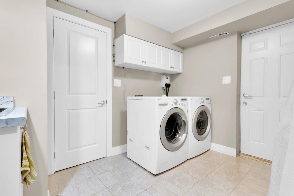 Staircase Photo of 3054 Daybreak Avenue, Coquitlam, BC