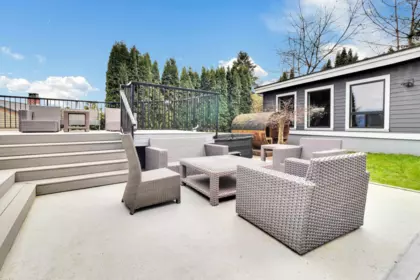 Front Yard Photo of 3054 Daybreak Avenue, Coquitlam, BC