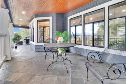 Outdoor Deck Photo of 3054 Daybreak Avenue, Coquitlam, BC
