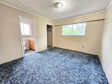 Breakfast Nook Photo of 20670 46 Avenue, Langley, BC