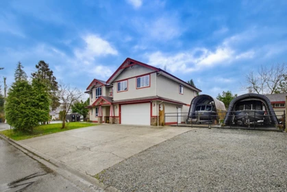 12109 Cherrywood Drive, Maple Ridge, BC, Maple Ridge — Single Family Residence for sale