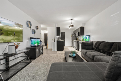 111 7694 Evans Road, Sardis, BC, Sardis — Apartment/Condo for sale