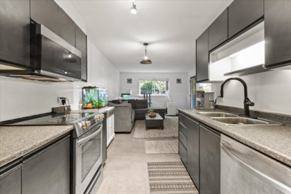 Kitchen Photo of 111 7694 Evans Road, Sardis, BC