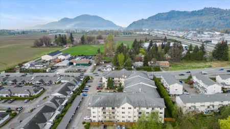 Outdoor Patio Photo of 111 7694 Evans Road, Sardis, BC