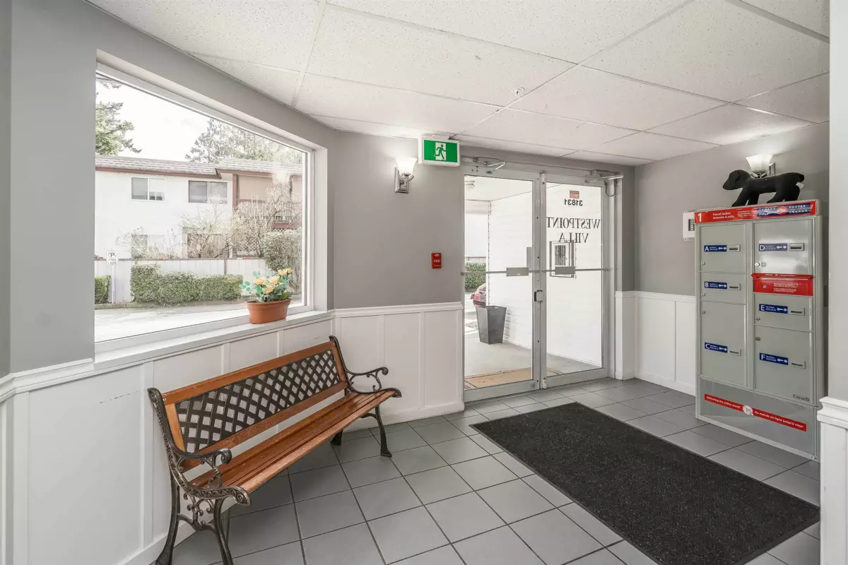 Dining Area Photo of 301 31831 Peardonville Road, Abbotsford, BC