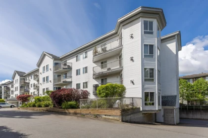 301 31831 Peardonville Road, Abbotsford, BC, Abbotsford — Apartment/Condo for sale