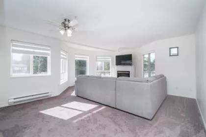 Guest Bathroom Photo of 301 31831 Peardonville Road, Abbotsford, BC