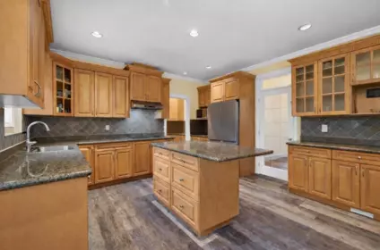 Pantry Photo of 10099 Ruskin Road, Richmond, BC