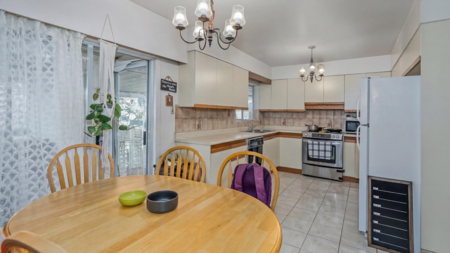Breakfast Nook Photo of 5433 Ash Street, Vancouver, BC