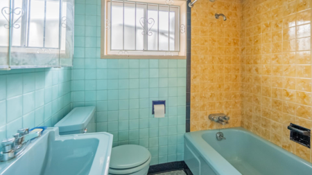 Laundry Room Photo of 5433 Ash Street, Vancouver, BC
