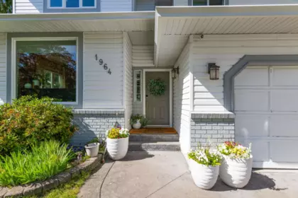 1964 158a Street, Surrey, BC, Surrey — Single Family Residence for sale