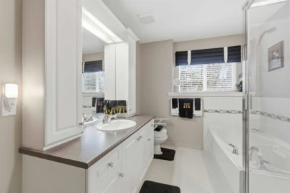Laundry Room Photo of 1 3300 Plateau Boulevard, Coquitlam, BC
