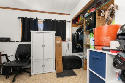 Primary Bedroom Photo of 111 65367 Kawkawa Lake Road, Hope, BC