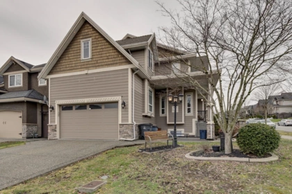 18938 54a Avenue, Surrey, BC, Surrey — Single Family Residence for sale