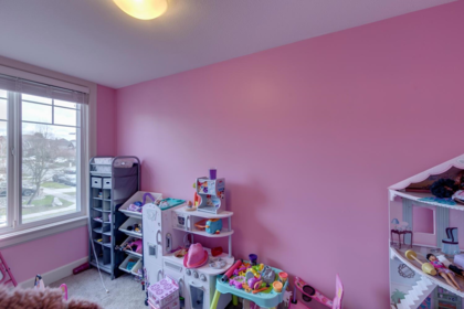 Hallway Photo of 18938 54a Avenue, Surrey, BC