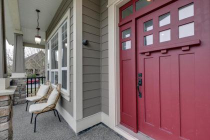 Kitchen Photo of 18938 54a Avenue, Surrey, BC