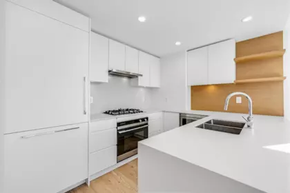 3202 2181 Madison Avenue, Burnaby, BC, Burnaby — Apartment/Condo for sale
