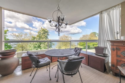 Entry Foyer Photo of 302 2015 Beach Avenue, Vancouver, BC